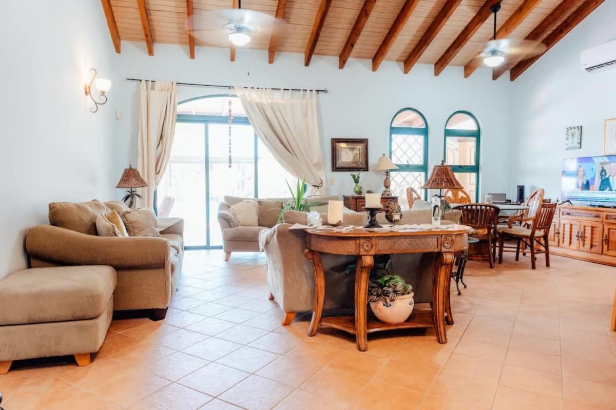 The Elegance Of Tierra Del Sol With Private Pool Villa Palm Beach Luaran gambar